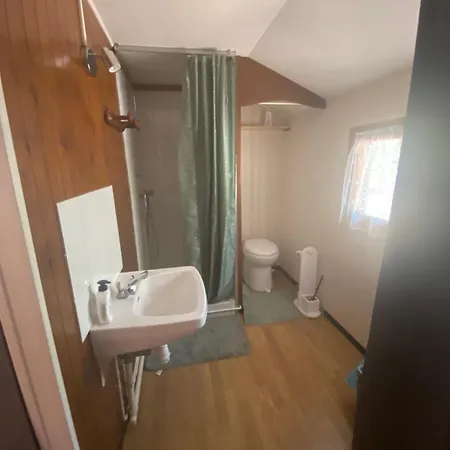 Un Instant Bucolique La Barde